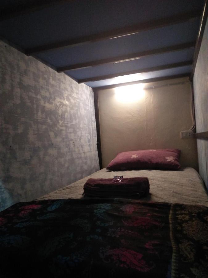 Salty Dog Hostel Telukdalem Exterior foto